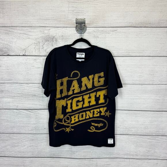Wrangler x Lainey Wilson Women's Black "Hang Tight Honey" Graphic Tee Size XS - Picture 1 of 7